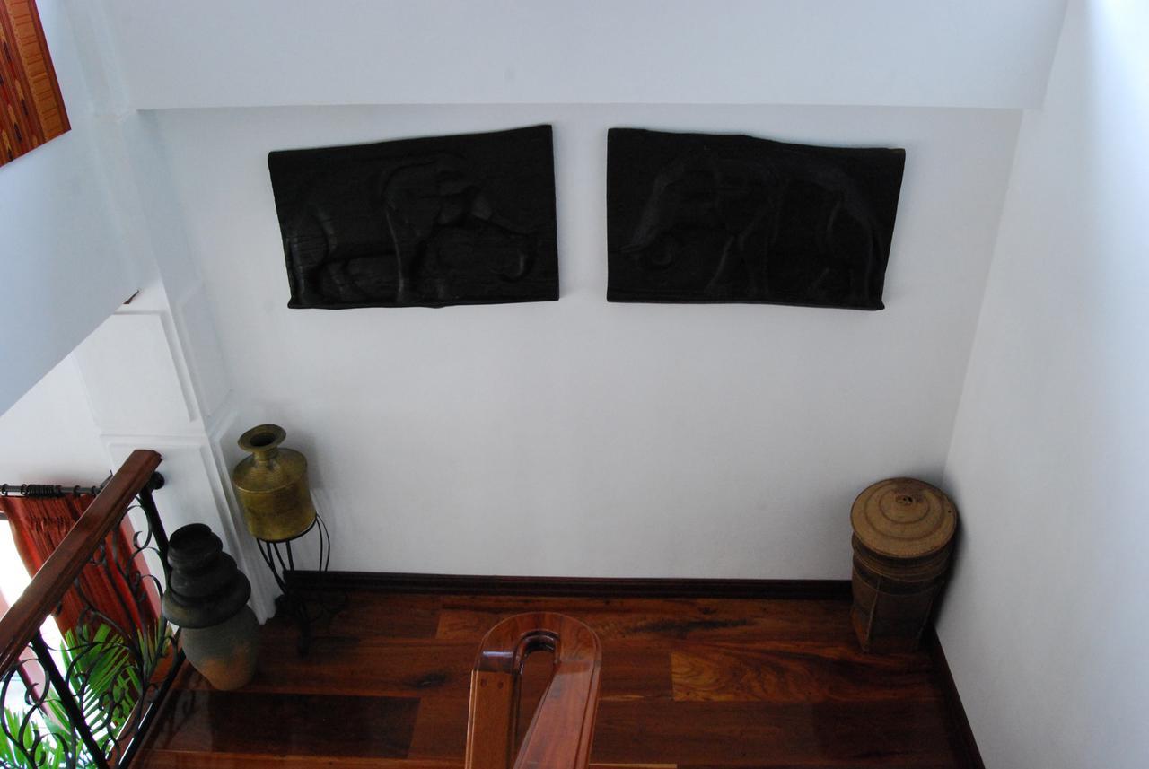 Vayakorn Inn Vientiane Extérieur photo