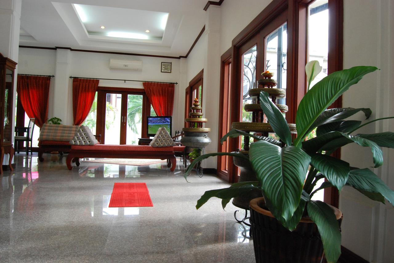 Vayakorn Inn Vientiane Extérieur photo