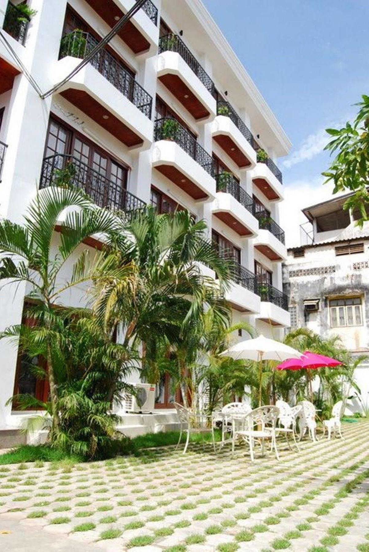 Vayakorn Inn Vientiane Extérieur photo