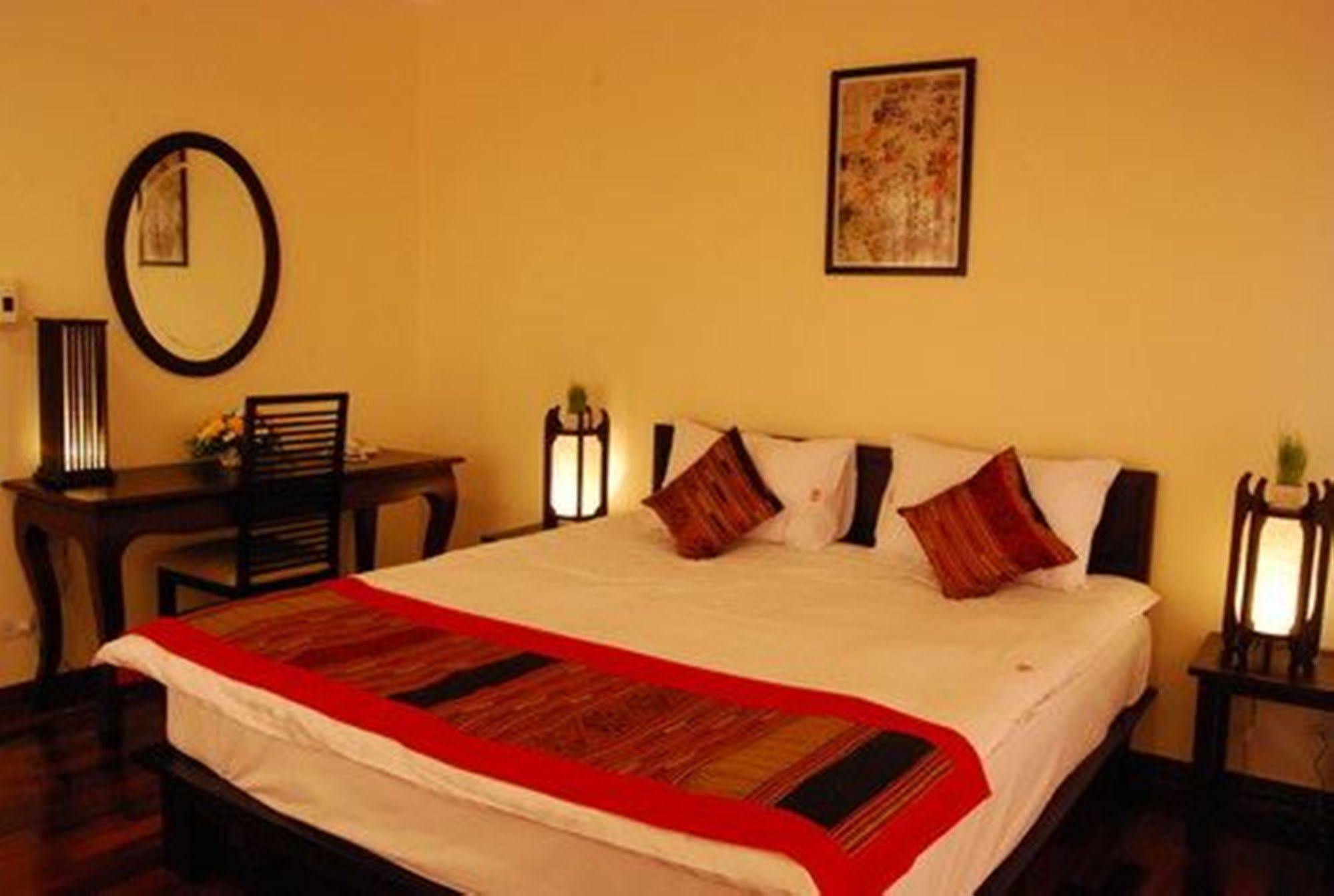 Vayakorn Inn Vientiane Extérieur photo